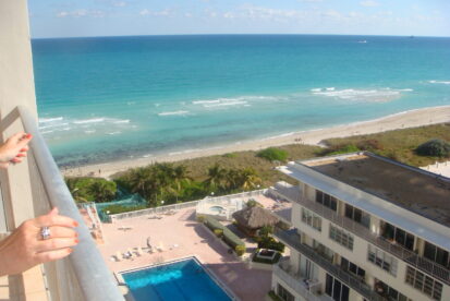 OCEAN FRONT BUILDING In The HEART Of MIAMI BEACH